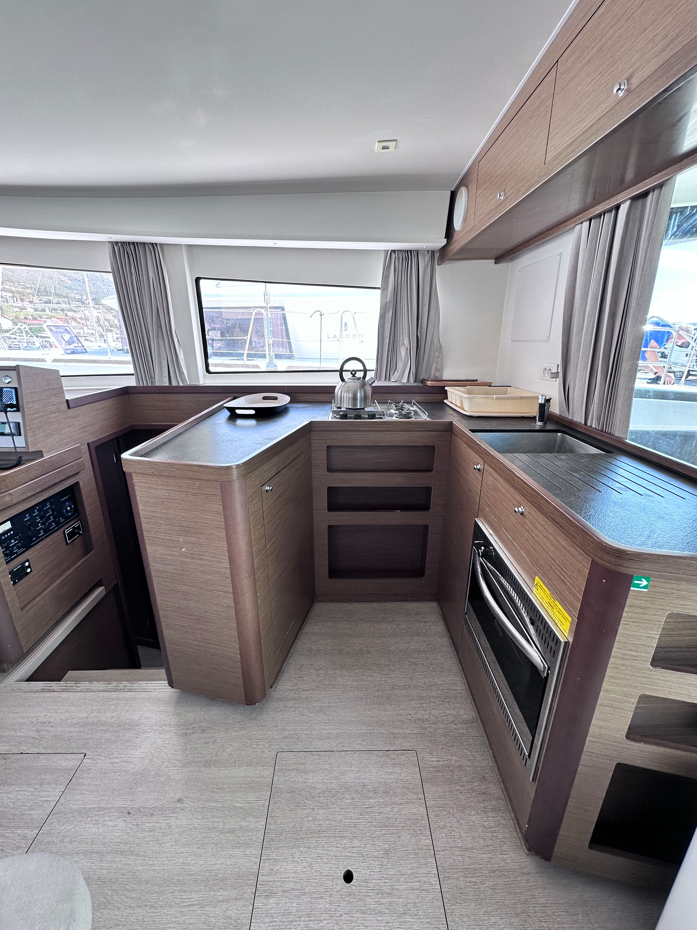 Catamaran 