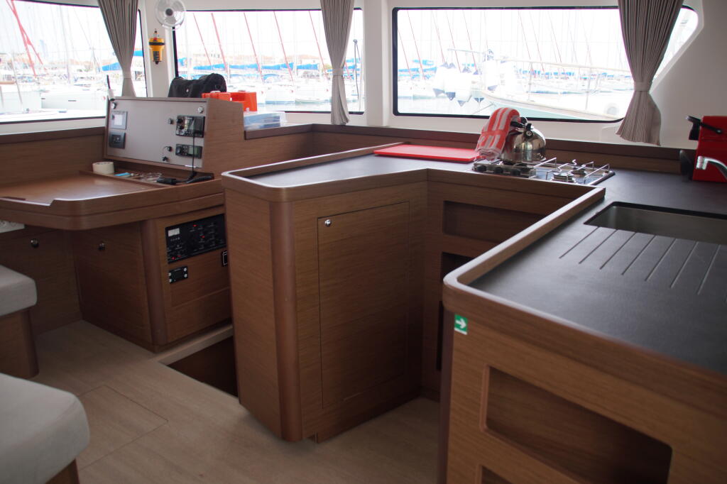 Catamaran 
