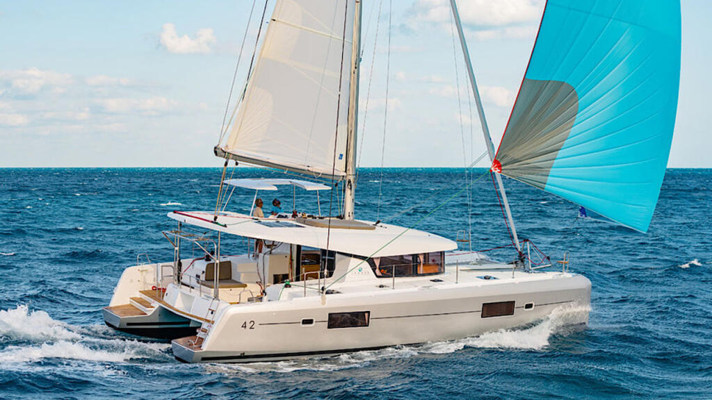Catamaran 