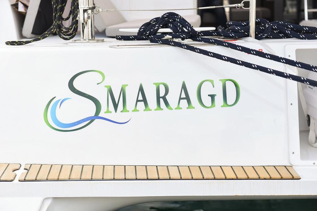 Catamaran 