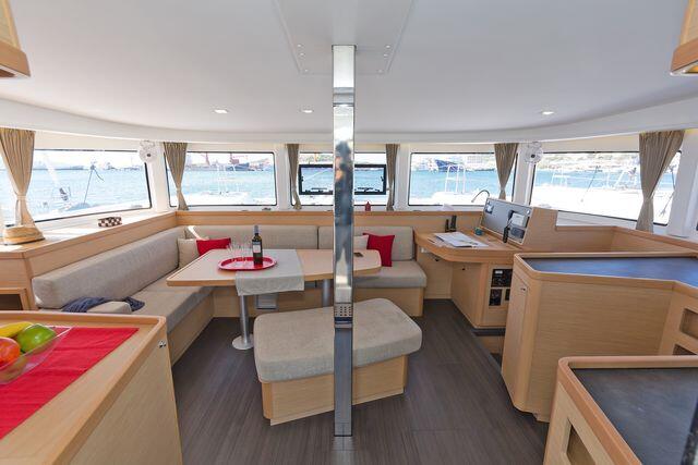Catamaran 