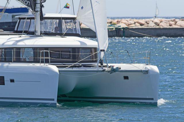 Catamaran 