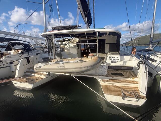 Catamaran 