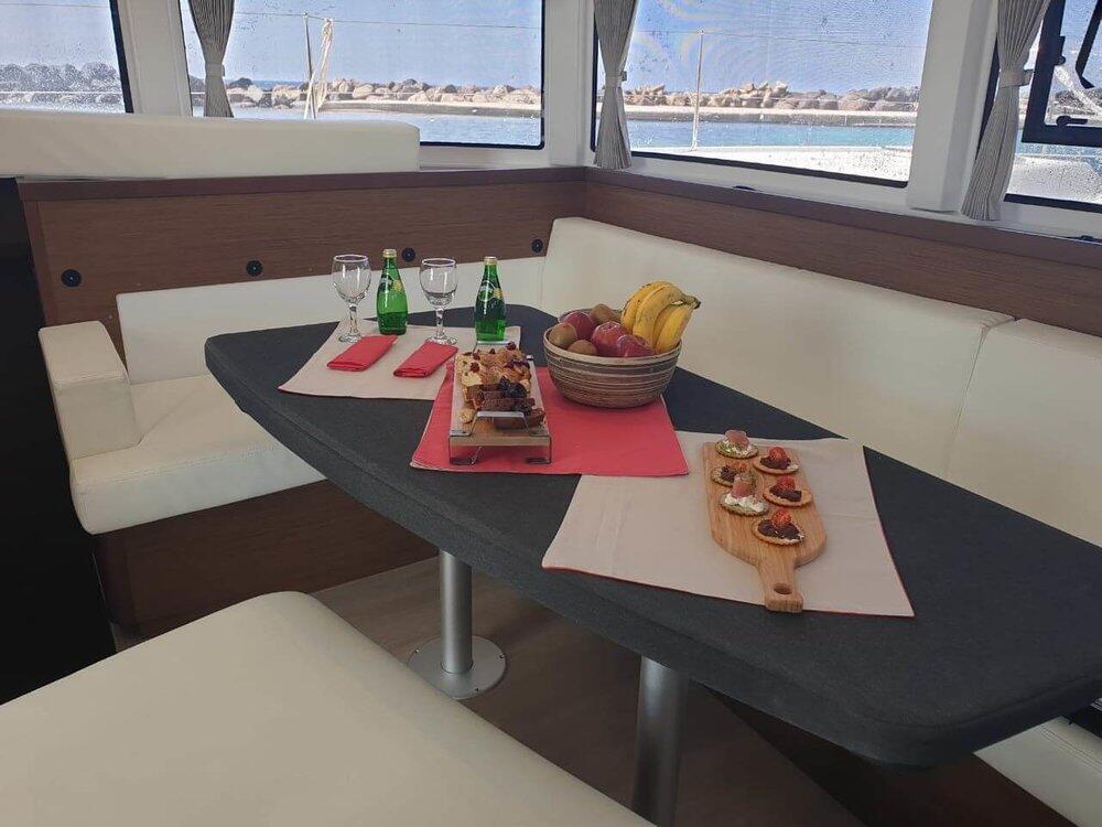 Catamaran 