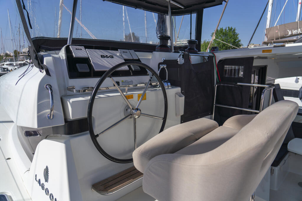 Catamaran 