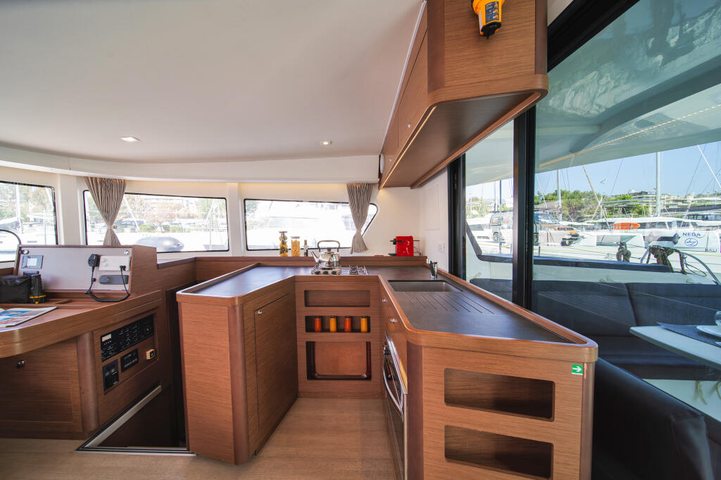 Catamaran 