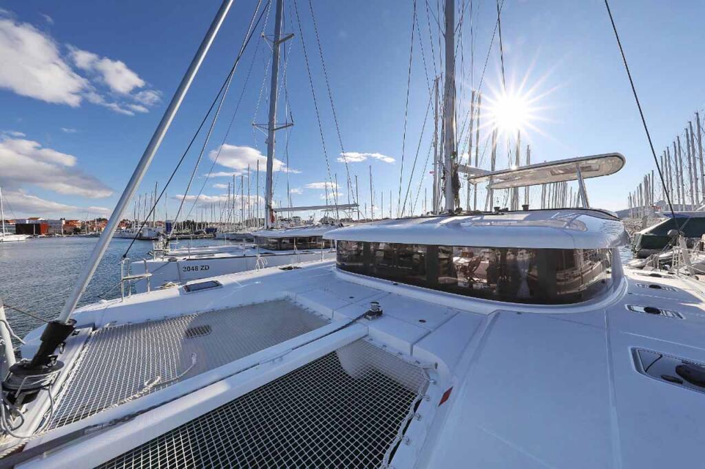 Catamaran 