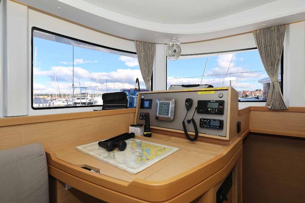 Catamaran 