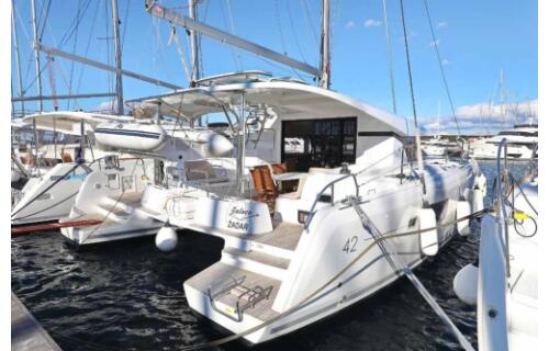 Catamaran 
