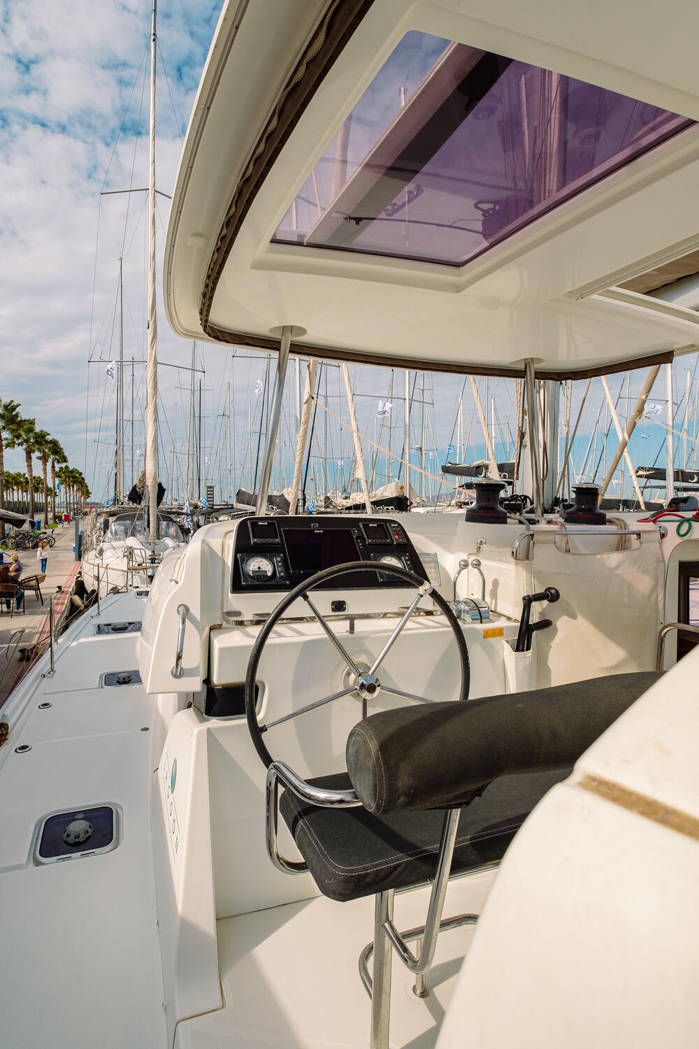 Catamaran 