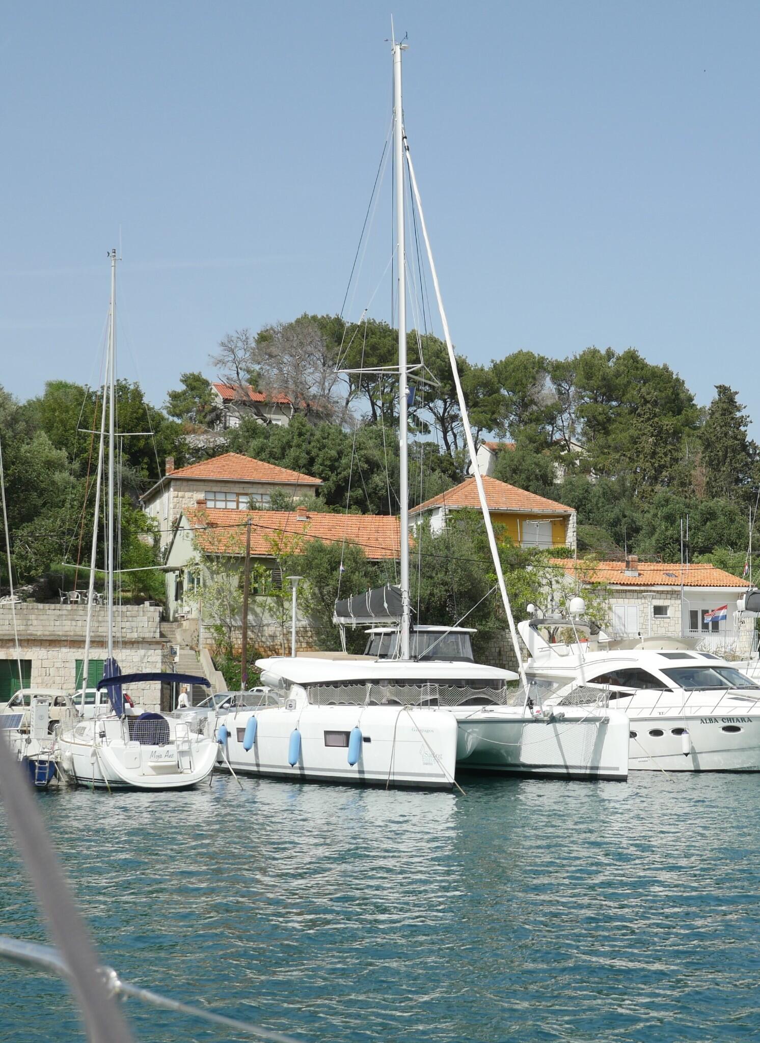 Catamaran 