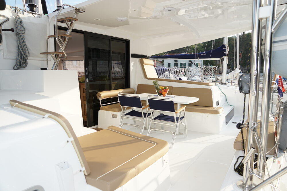 Catamaran 