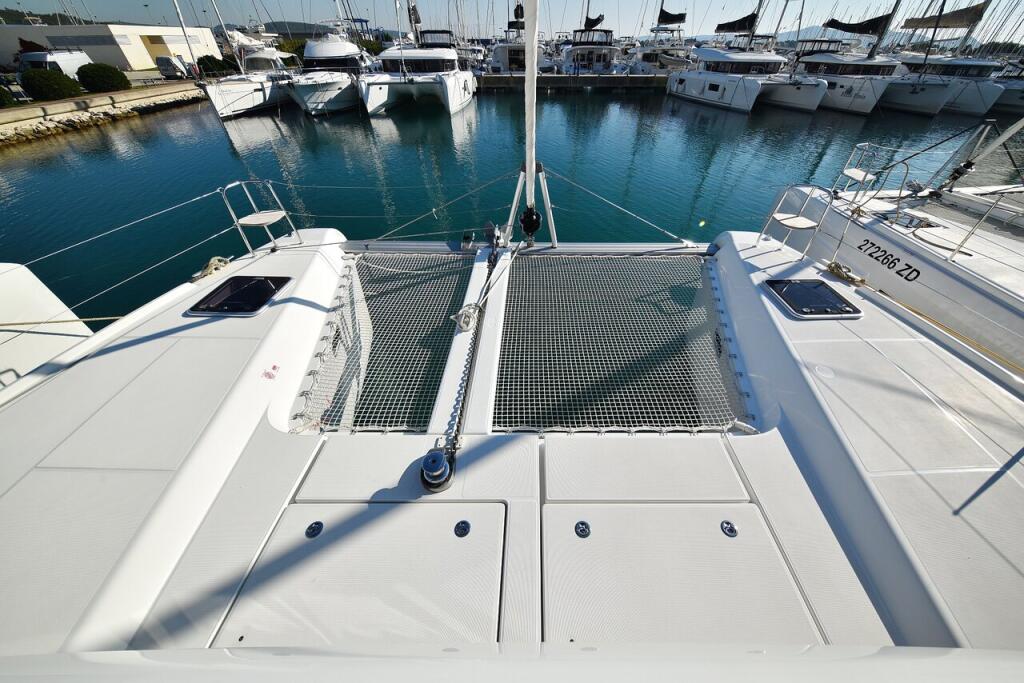 Catamaran 