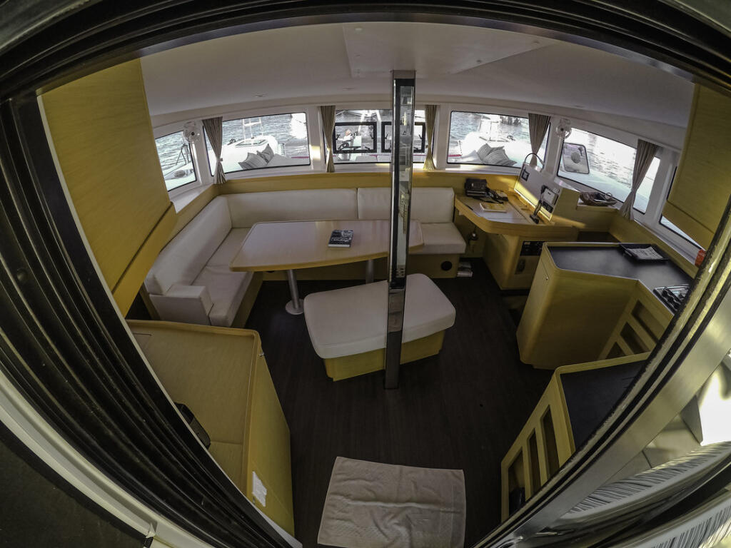 Catamaran 