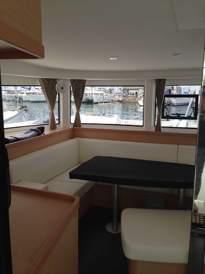 Catamaran 