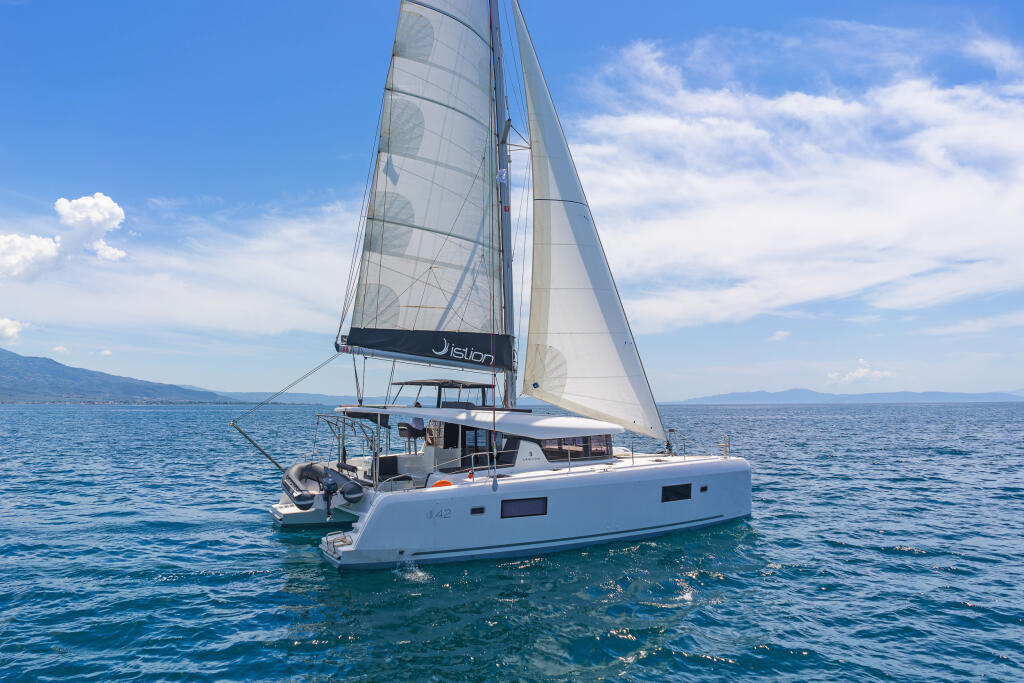 Catamaran 