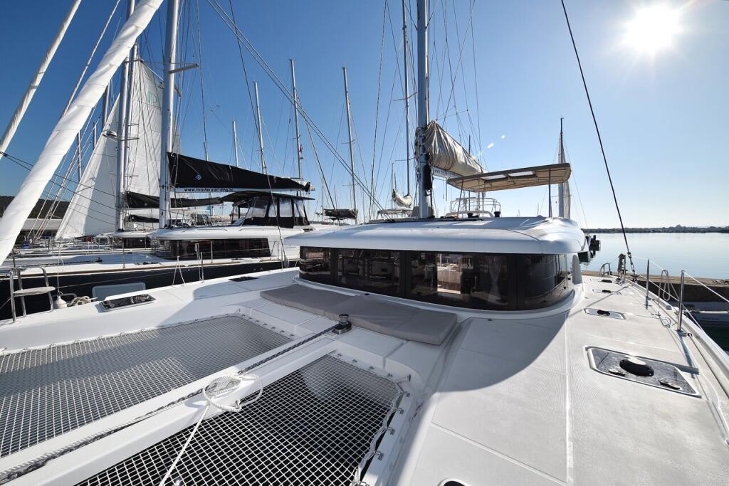 Catamaran 