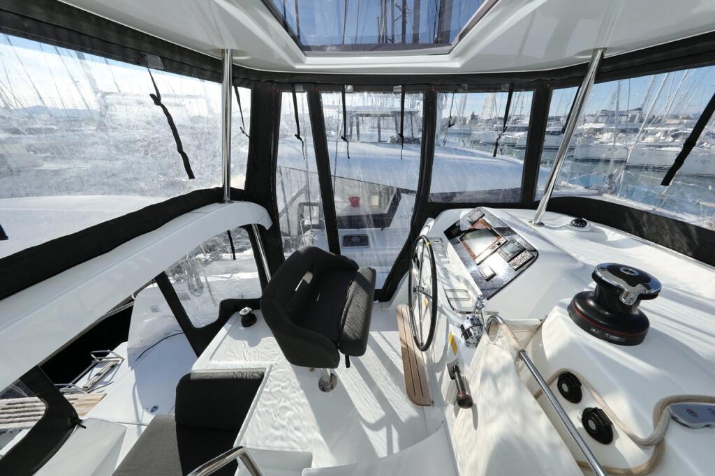 Catamaran 