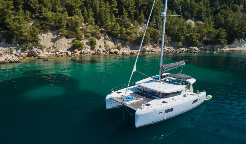 Catamaran 