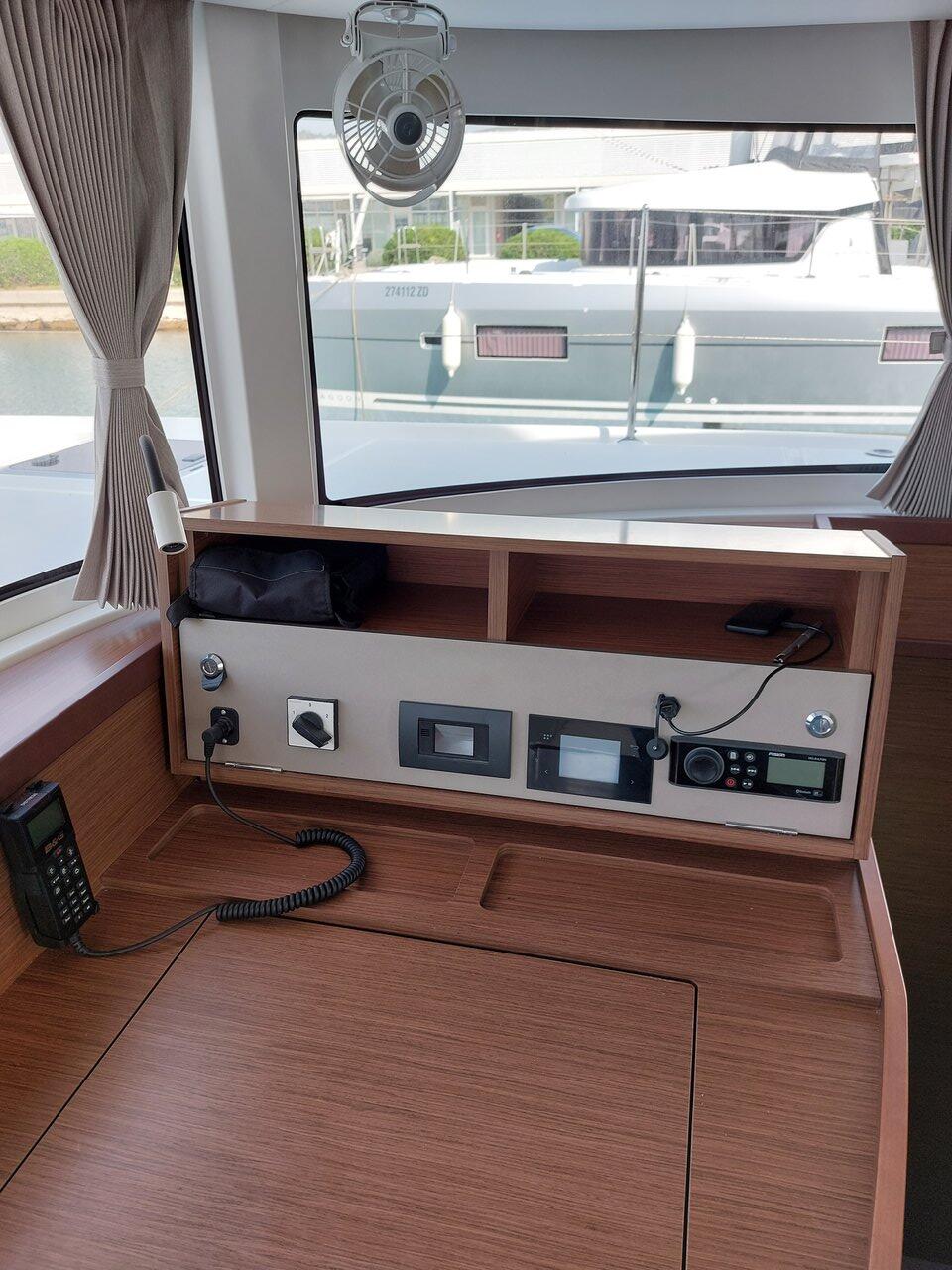 Catamaran 