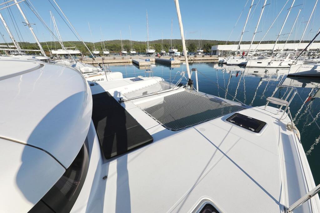 Catamaran 