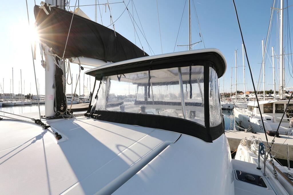 Catamaran 