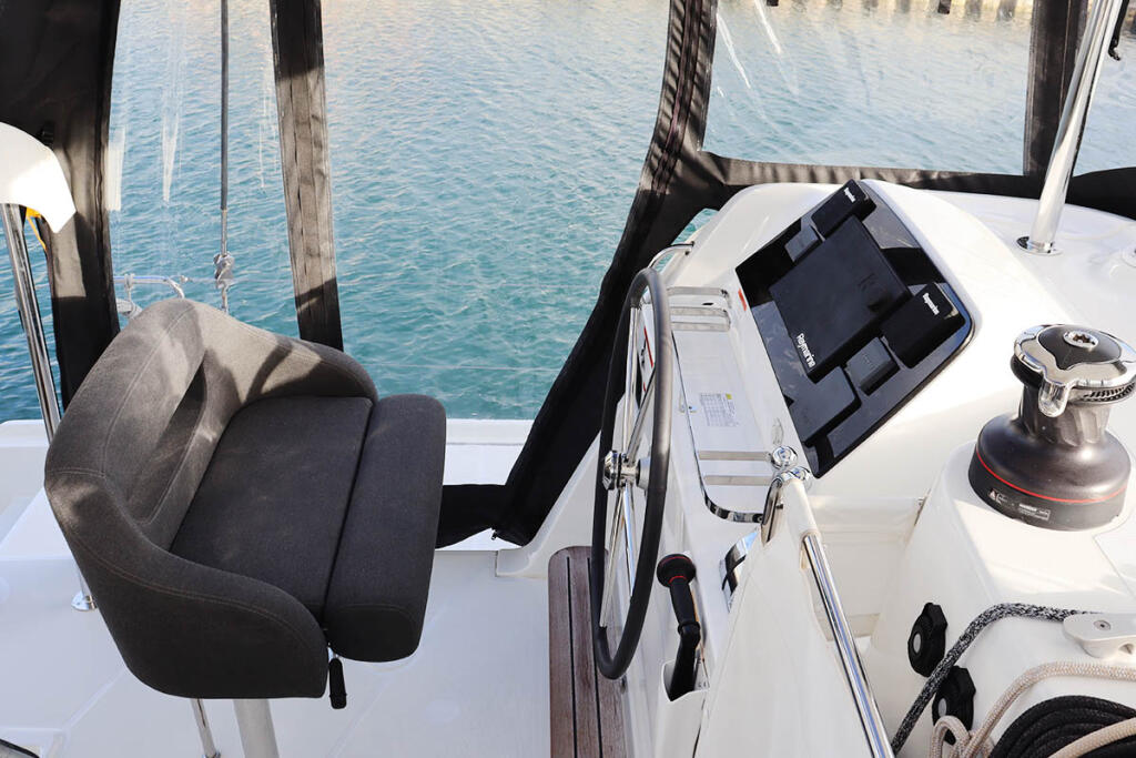Catamaran 