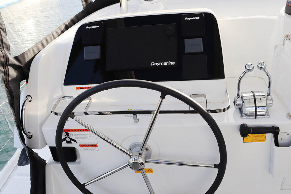 Catamaran 