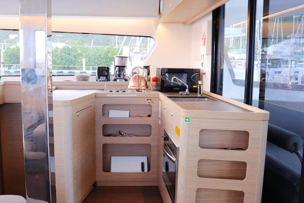 Catamaran 