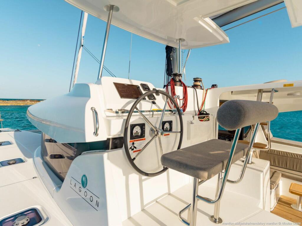 Catamaran 