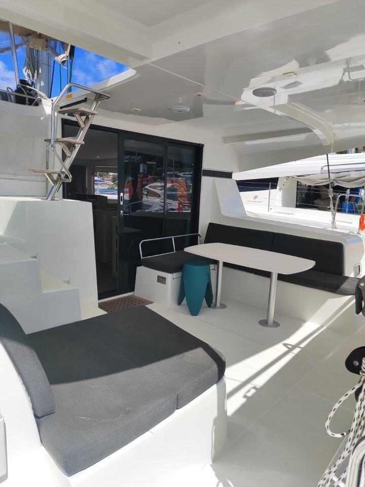 Catamaran 