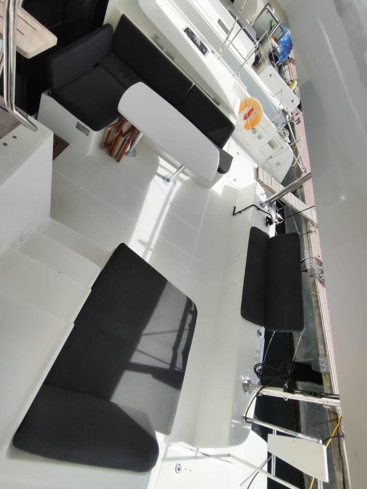 Catamaran 
