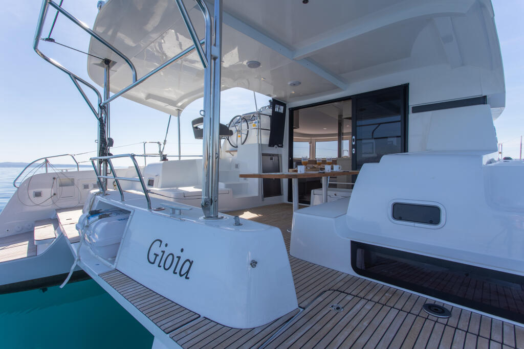 Catamaran 