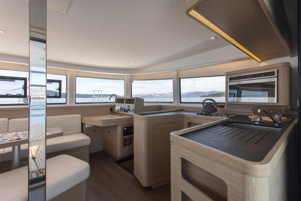 Catamaran 