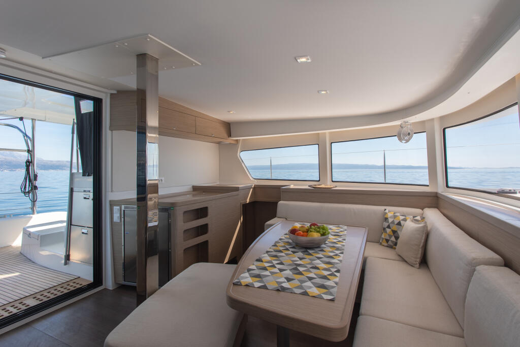 Catamaran 