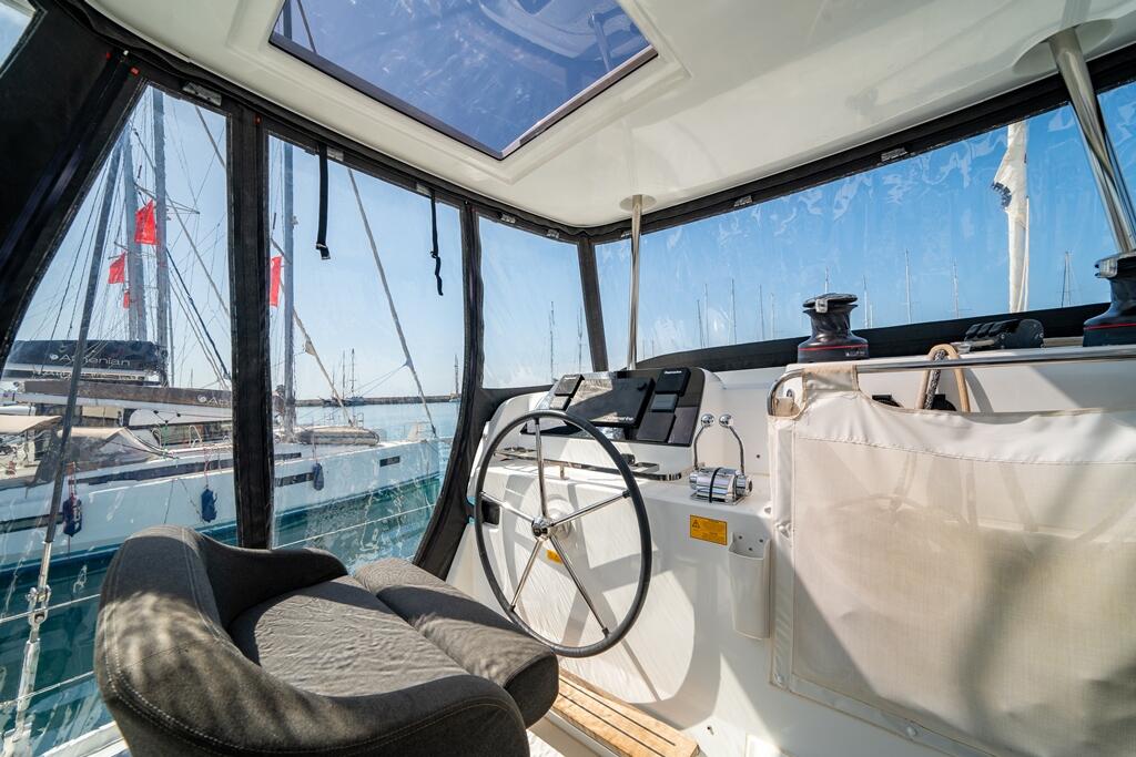 Catamaran 