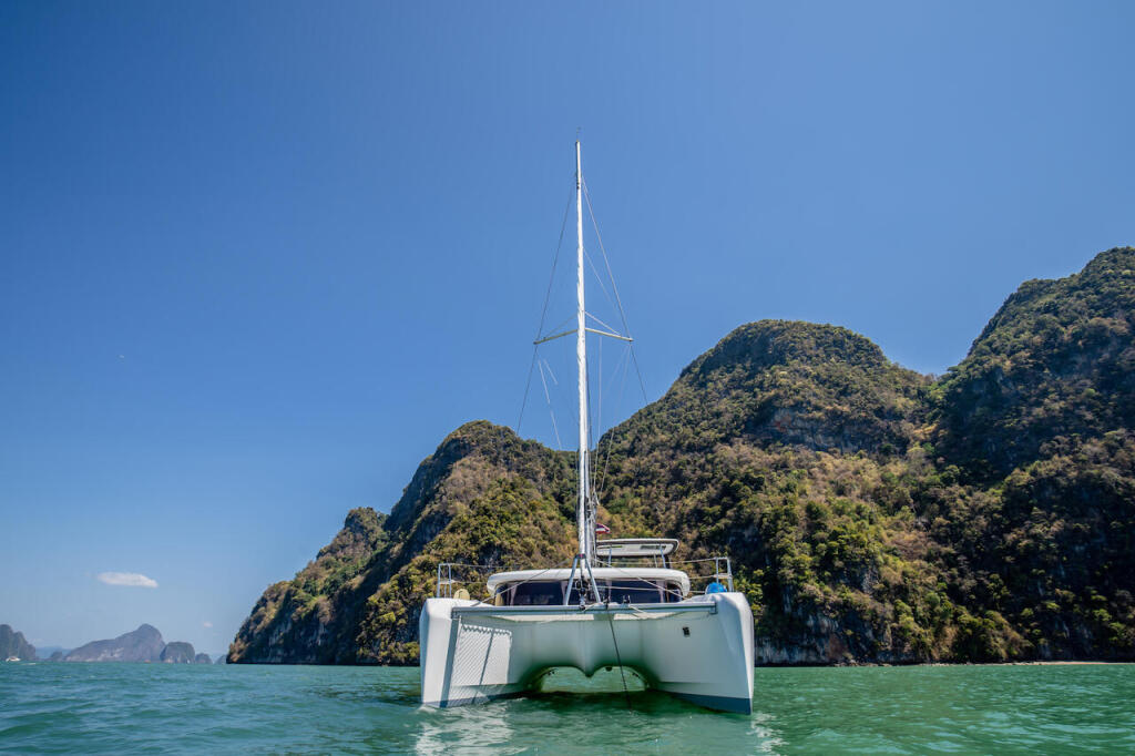 Catamaran 