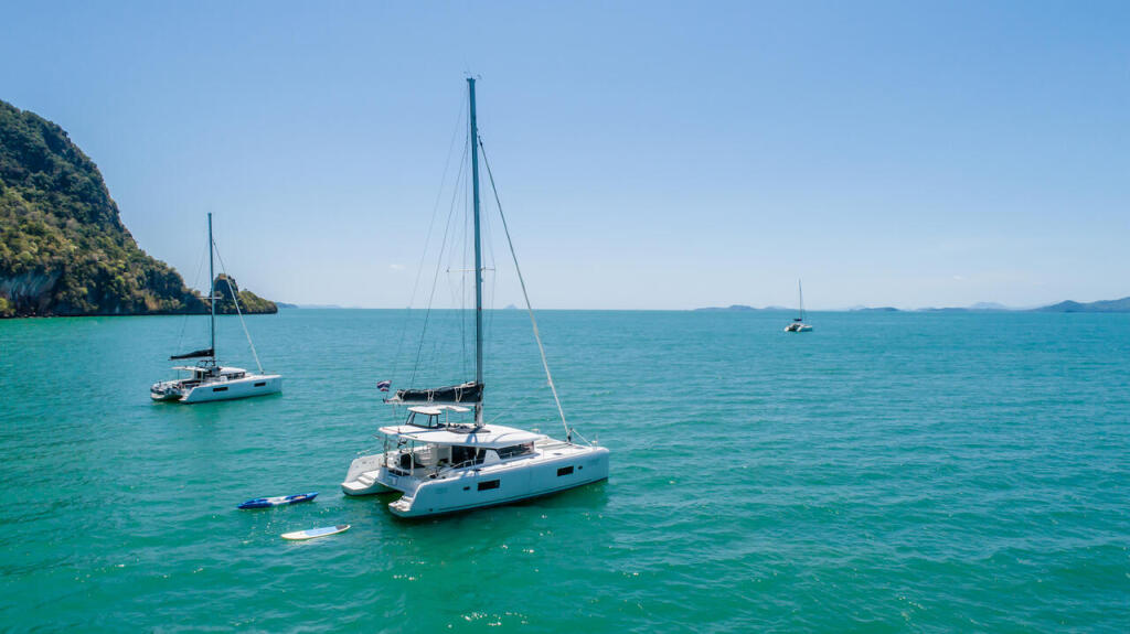 Catamaran 