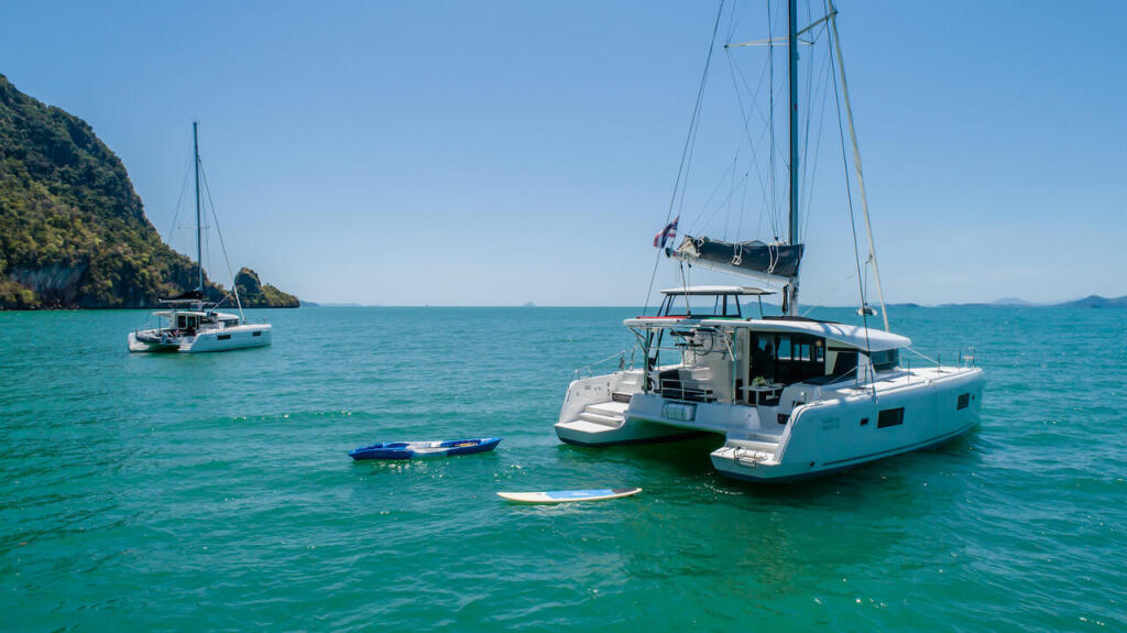 Catamaran 