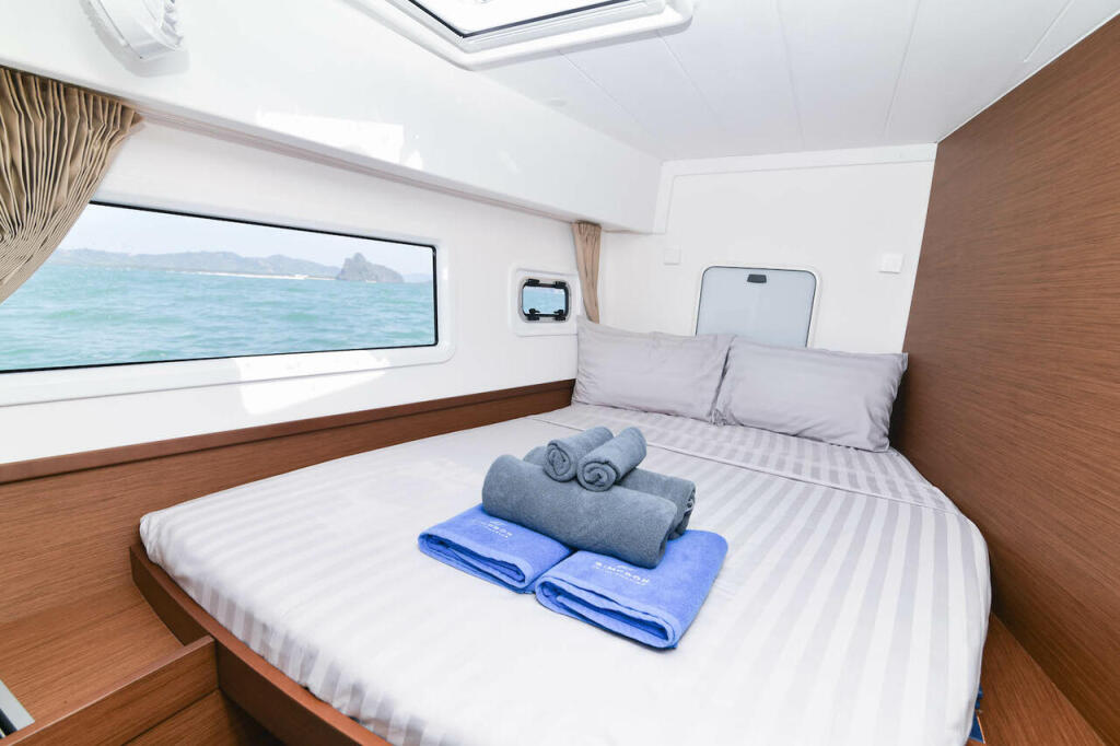 Catamaran 