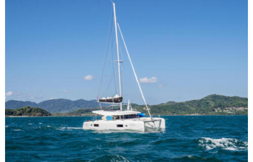 Catamaran 