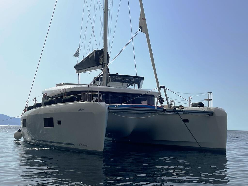 Catamaran 