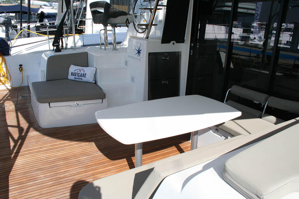 Catamaran 