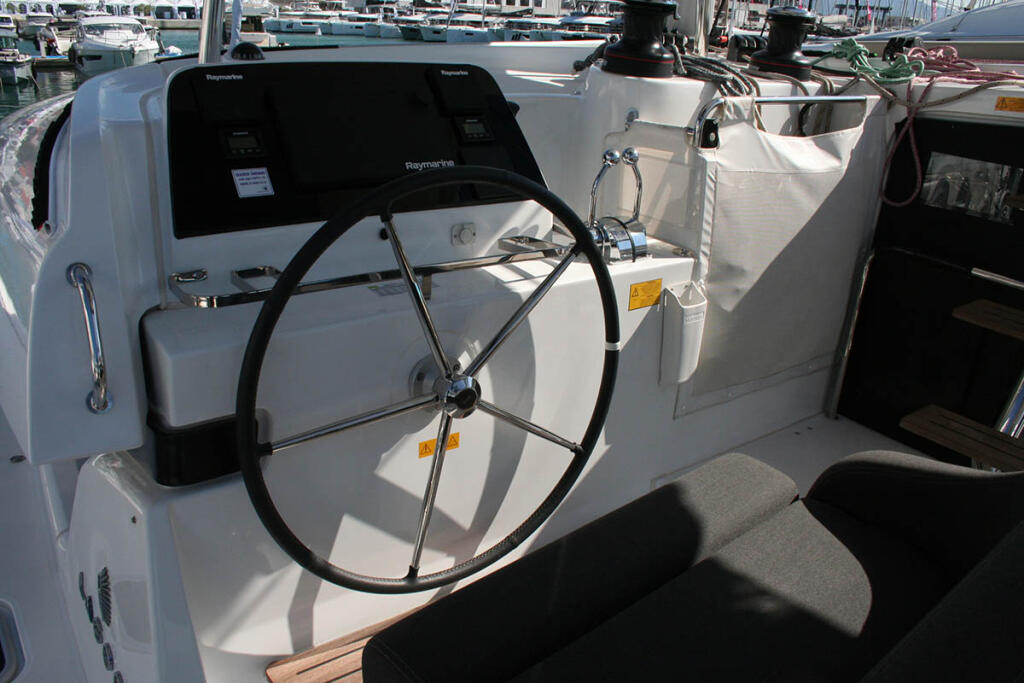 Catamaran 