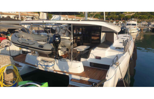 Catamaran 