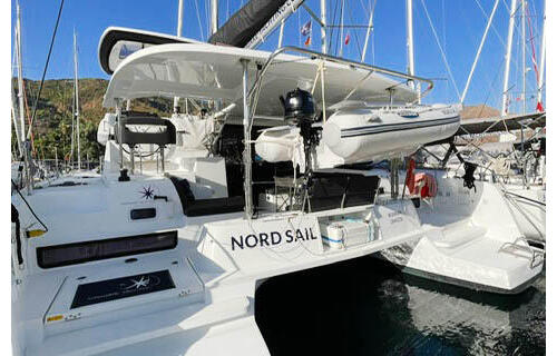 Catamaran 