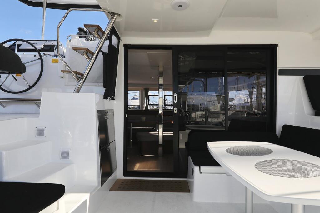 Catamaran 