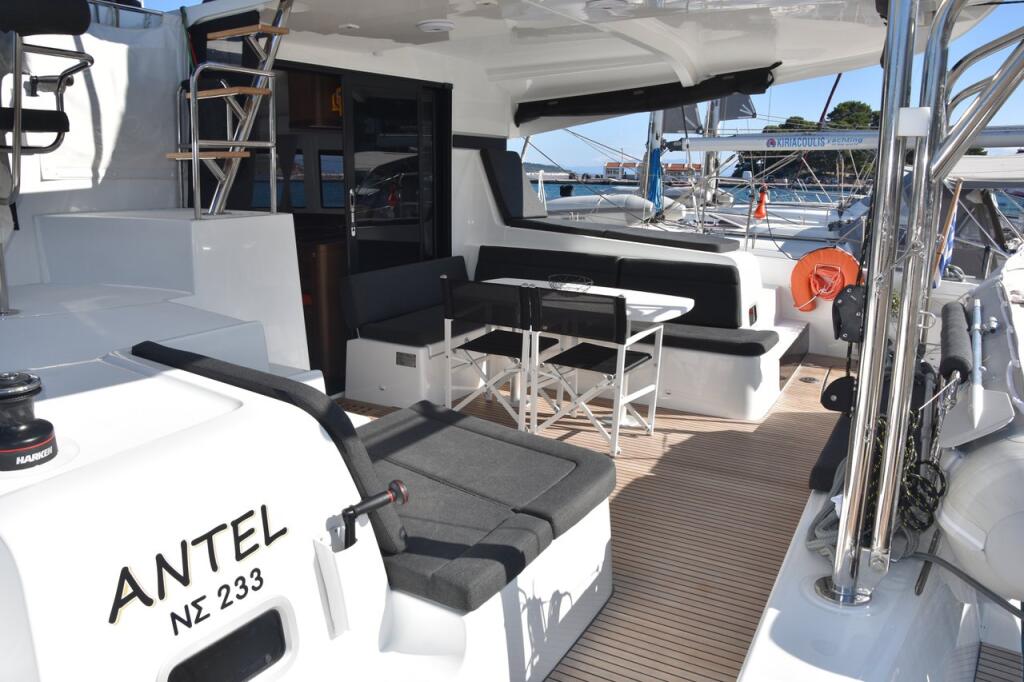 Catamaran 