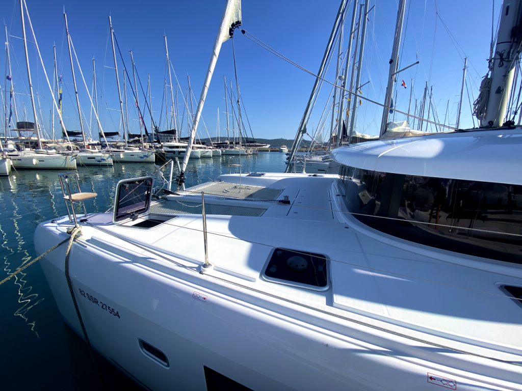 Catamaran 