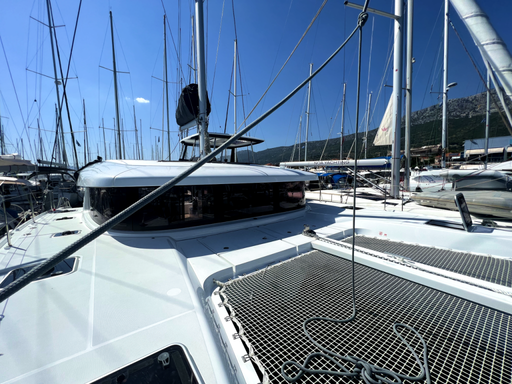 Catamaran 